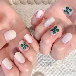 ネイル megu  / sōko nailのネイルデザイン