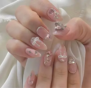 ミディアム nina beautyのネイルデザイン