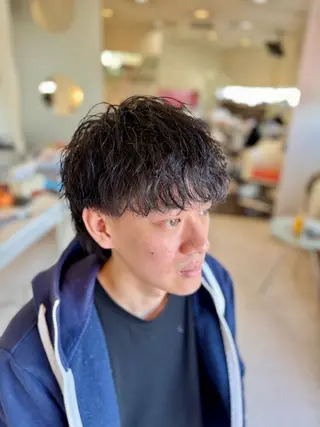 ショート パーマ メンズ 長屋 裕也のヘアスタイル