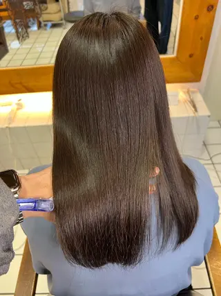 セミロング カラー 滝沢 智希のヘアスタイル