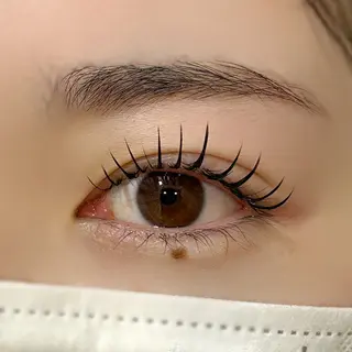 マツエク・マツパ NOA名駅束感まつげ ×眉毛SENA‪🎀のマツエク・マツパデザイン
