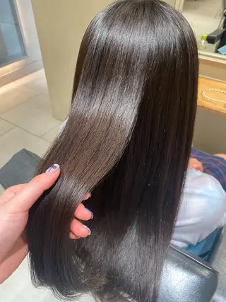 セミロング ⠀ リコのヘアスタイル