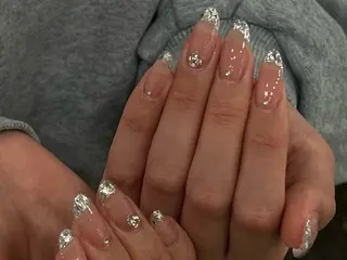 ミディアム Atelier nail salonのネイルデザイン