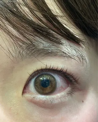 マツエク・マツパ 井上 真里奈のヘアスタイル