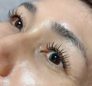 マツエク・マツパ 松岡 彩の眉毛・アイブロウイメージ