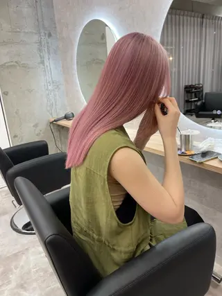 ミディアム 福山 晴香のヘアスタイル