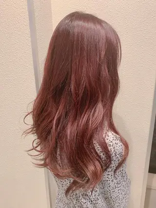 ロング カラー 藤本 麻衣のヘアスタイル