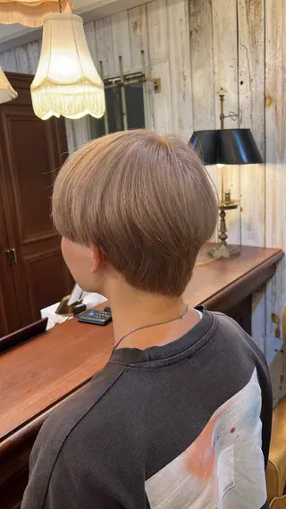 カラー メンズ Ryosuke ブリーチ縮毛矯正特化のヘアスタイル