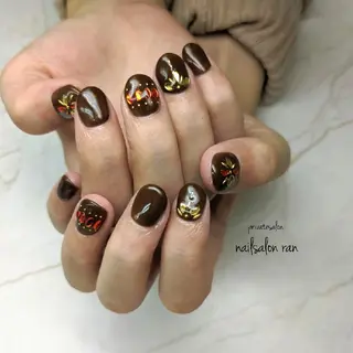 セミロング ネイル nailsalon ranのネイルデザイン