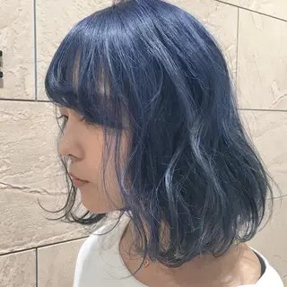 ミディアム カラー パーマ ヘアアレンジ ハイトーン特化🤍 浦住のヘアスタイル