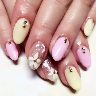 ネイル アクア ライズのネイルデザイン