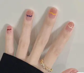 ネイル MoonNail ユリ🌸のネイルデザイン