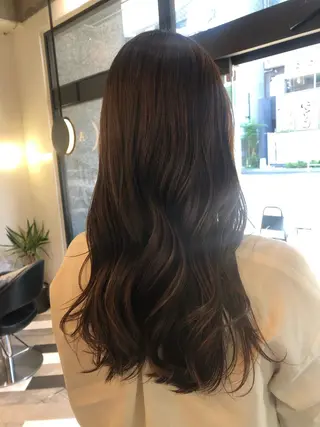 ロング カラー 貴方に似合うを見つけ ます🌱市川リョウカのヘアスタイル