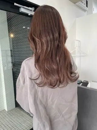ロング カラー uru" すずきさゆりのヘアスタイル