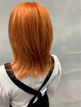 カラー カラーモデル Takahataのヘアスタイル