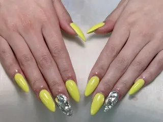 ネイル 💕リリ 🩷のネイルデザイン