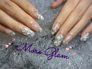 ネイル MoreGlam Nailsのネイルデザイン