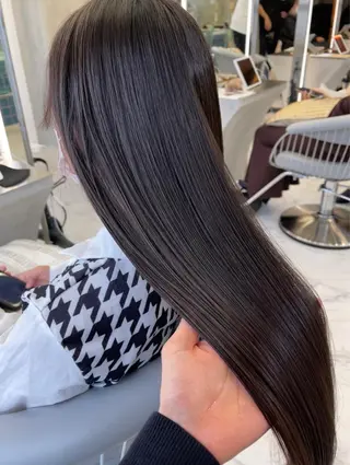 ロング 川田大輝 ナチュラルモードのヘアスタイル
