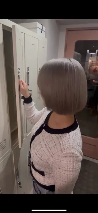 ショート カラー ULUA ひまりのヘアスタイル