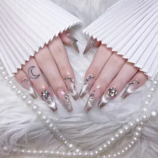 ネイル 🍭Yun nail hyejin🌸のネイルデザイン
