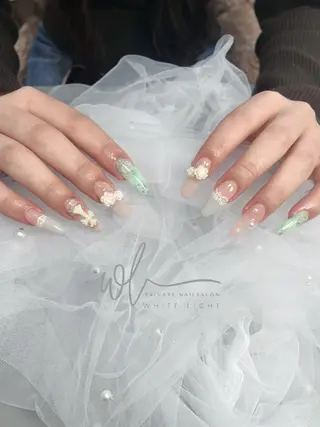 ネイル プライベートサロン WhiteLightのネイルデザイン