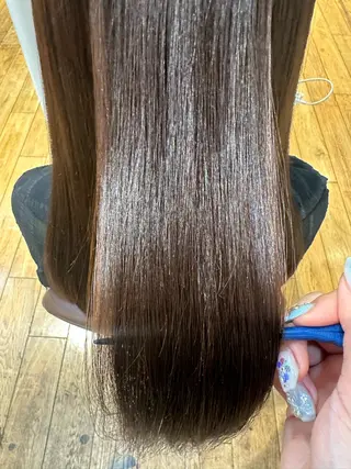 セミロング 縮毛矯正・透明感 カラー💙acoのヘアスタイル