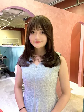 カラー レイヤーカット🍏 オリーブ/ののかのヘアスタイル