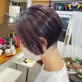 ショート カラー インナーカラー 推し ブリーチ  髪質改善のヘアスタイル