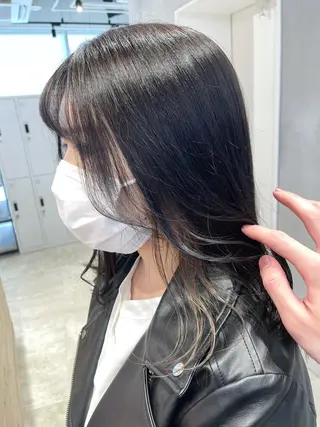 セミロング カラー ハイトーン×レイヤー ／遠藤将太のヘアスタイル