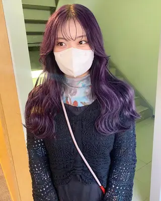 ロング カラー パーマ ヘアアレンジ デザインカラー/ボブ ブリーチカラー/ユリのヘアスタイル