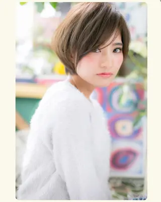 ショート 中舘 安津子のヘアスタイル