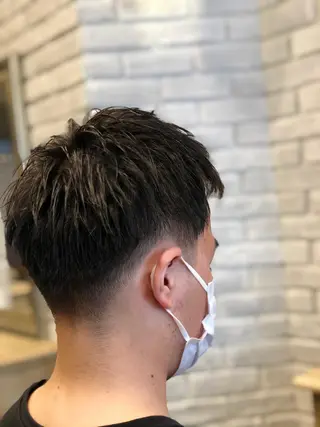 メンズ 松﨑 亜々人のヘアスタイル