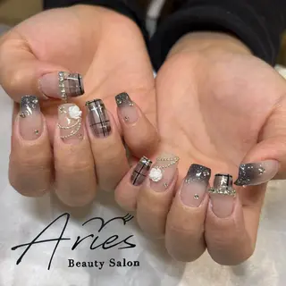 ネイル Misaki Aries心斎橋店のネイルデザイン