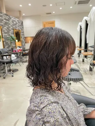 ミディアム パーマ 芳賀 風斗のヘアスタイル