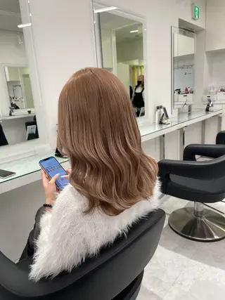 ロング カラー ヘアアレンジ ハイトーン艶カラー 🤍ゆうひのヘアスタイル