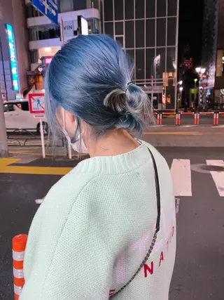 ミディアム カラー レイヤーウルフ エクステ磯部のヘアスタイル