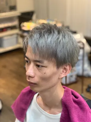 ショート カラー メンズ 二本木 秀成のヘアスタイル