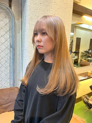 セミロング カラー ハイトーンを育てる ブリーチカラー/牧原のヘアスタイル