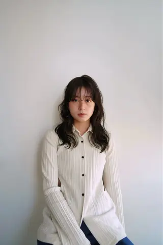 セミロング パーマ さとう あやかのヘアスタイル