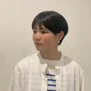 ショート コウノス マサコのヘアスタイル