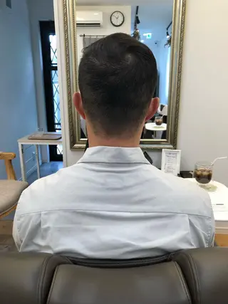メンズ ツノガイ エリのヘアスタイル