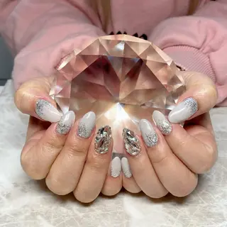 ネイル ゆぴねいる所属・ゆぴねいる yupinailのネイルデザイン