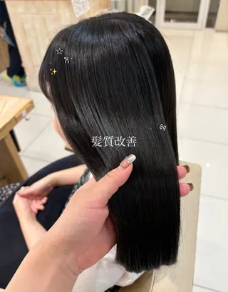ミディアム ブリーチなしカラー/ 暖色カラー/艶カラーのヘアスタイル