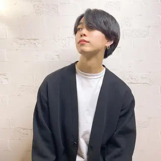 メンズ 韓国風🇰🇷うる艶 レイヤー/海青🫧のヘアスタイル