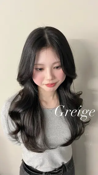 ロング カラー Ayuri♡艶カラー /盛れるcolorのヘアスタイル