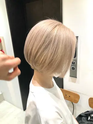 ショート 🌈外国風ハイライト こうたろうのヘアスタイル