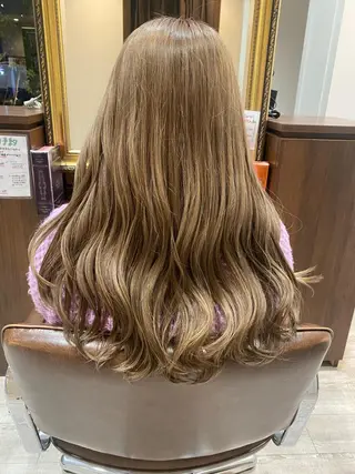 カラー 🌟髪質改善 🌟堀尾紗加のヘアスタイル