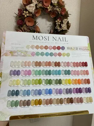 カラー RI RIのネイルデザイン