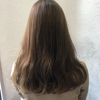セミロング カラー ベイリコルド　アトリ 店長　宮城一真のヘアスタイル