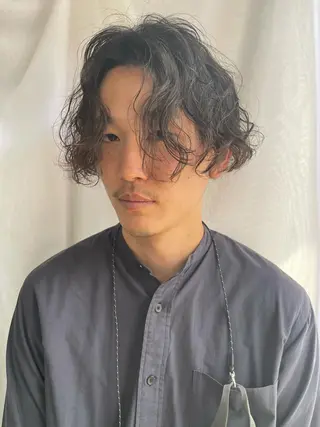 ミディアム メンズ 早瀬裕之 パーマのヘアスタイル